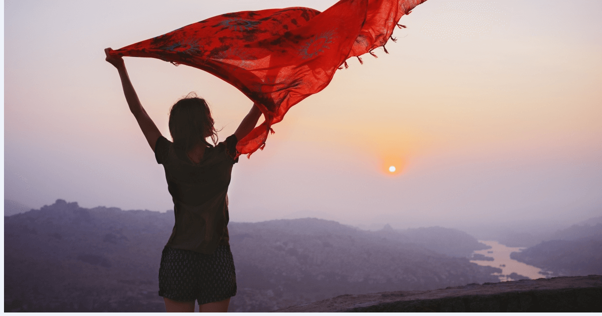 woman-scarf.png